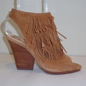Vince Camuto Size 9.5 M JADON Brown Bootie